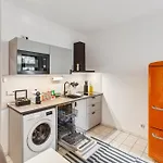 아파트 Simply Cozy By Simple Pleasures Apartments, Kassberg, Messenaehe, Highspeed Wlan 켐니츠
