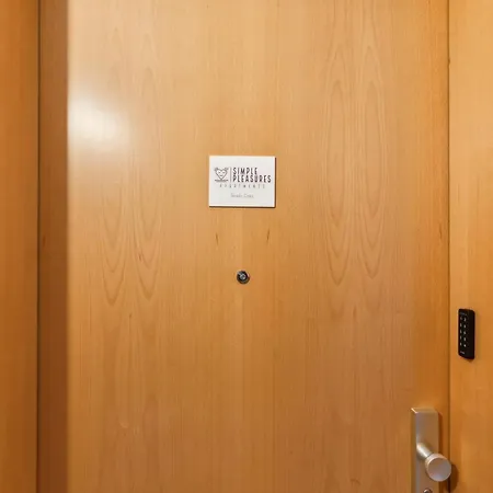 Simply Cozy By Simple Pleasures Apartments, Kaßberg, Messenähe, Highspeed Wlan