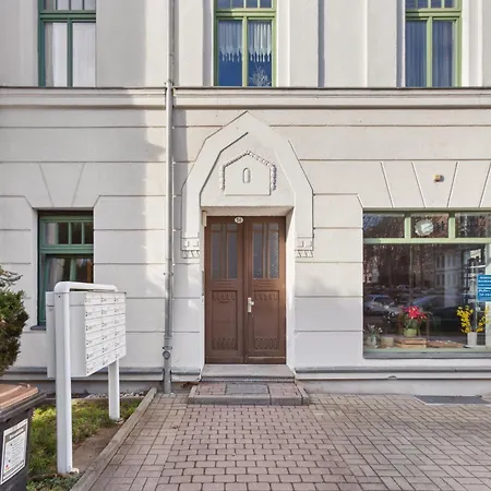 Simply Cozy By Simple Pleasures Apartments, Kaßberg, Messenähe, Highspeed Wlan Apartment