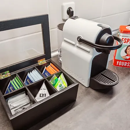 Apartment Simply Cozy By Simple Pleasures Apartments, Kaßberg, Messenähe, Highspeed Wlan *