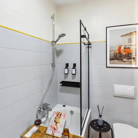 Apartment Simply Cozy By Simple Pleasures Apartments, Kaßberg, Messenähe, Highspeed Wlan *