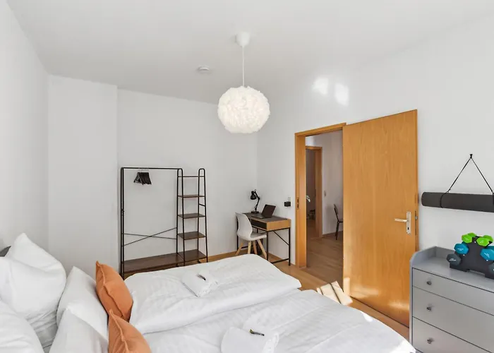 Simply Cozy By Simple Pleasures Apartments, Kassberg, Messenaehe, Highspeed Wlan Apartment Chemnitz